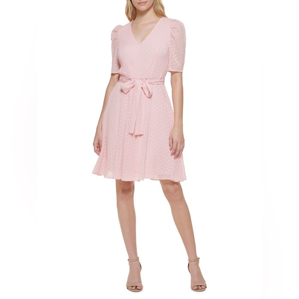 Tommy Hilfiger
Textured Fit-&-Flare Puff-Sleeve Dress